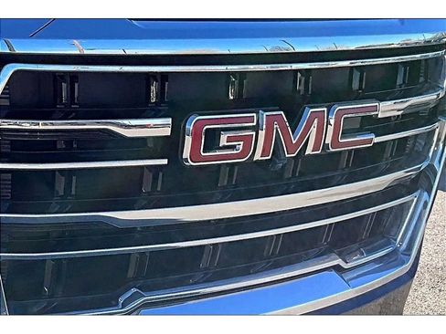 Used 2021 GMC Yukon XL SLT w/ SLT Luxury Plus Package image 33