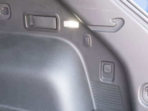 Used 2023 Chevrolet Blazer Premier FWD image 25