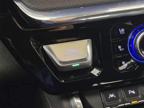 Used 2025 GMC Sierra 1500 Denali w/ Denali Reserve Package image 32