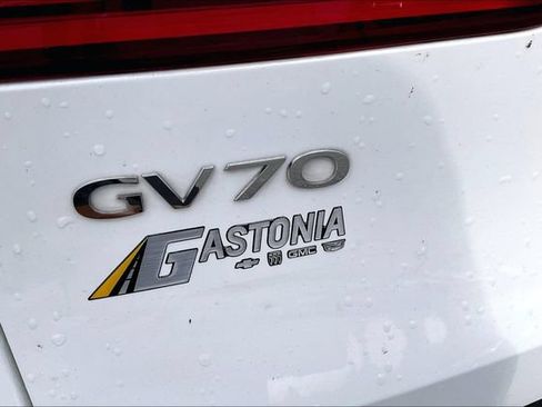 Used 2023 Genesis GV70 2.5T w/ Advanced Package AWD/4WD image 23