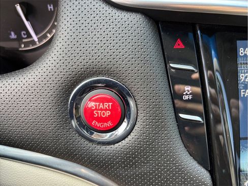 Used 2019 Cadillac XTS Luxury image 29