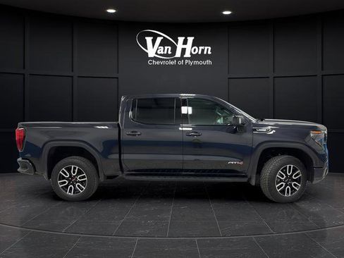 Used 2026 GMC Sierra 1500 AT4 w/ AT4 Premium Package AWD/4WD image 8