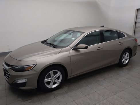 Used 2022 Chevrolet Malibu LS w/ Driver Confidence Package II FWD image 2