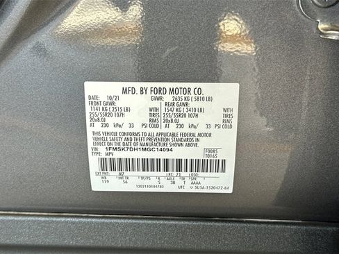Used 2021 Ford Explorer XLT w/ Equipment Group 202A image 32
