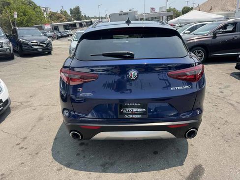 Used 2018 Alfa Romeo Stelvio Ti Sport image 5