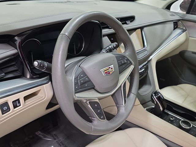 Used 2023 Cadillac XT5 Premium Luxury AWD/4WD image 12