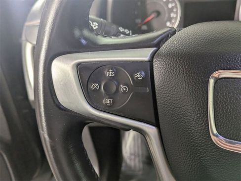 Used 2020 GMC Terrain SLE w/ Driver Convenience Package image 16