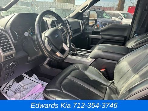 Used 2019 Ford F150 Platinum w/ Equipment Group 701A Luxury image 17