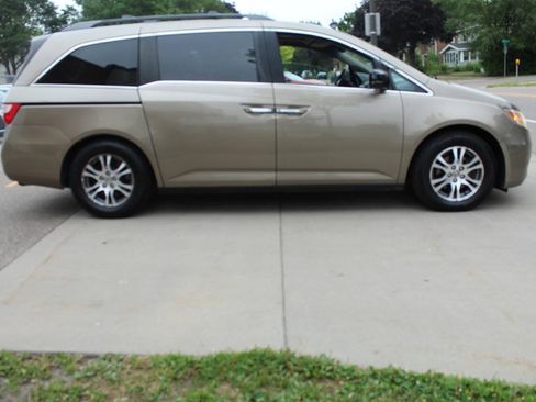 Used 2012 Honda Odyssey EX-L image 4