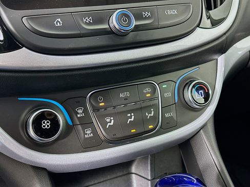 Used 2019 Chevrolet Volt LT image 22