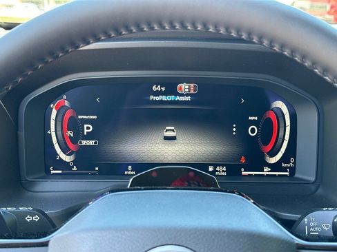New 2026 Nissan Rogue Platinum w/ Tech Package AWD/4WD image 26