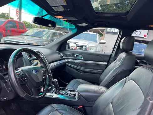 Used 2016 Ford Explorer Sport w/ Equipment Group 401A AWD/4WD image 8
