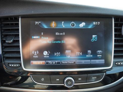 Used 2019 Buick Encore Preferred w/ Safety Package AWD/4WD image 5