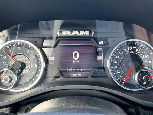 Used 2024 RAM 1500 Laramie image 25