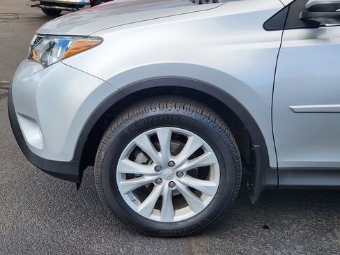 Used 2014 Toyota RAV4 Limited w/ Technology Package AWD/4WD image 13