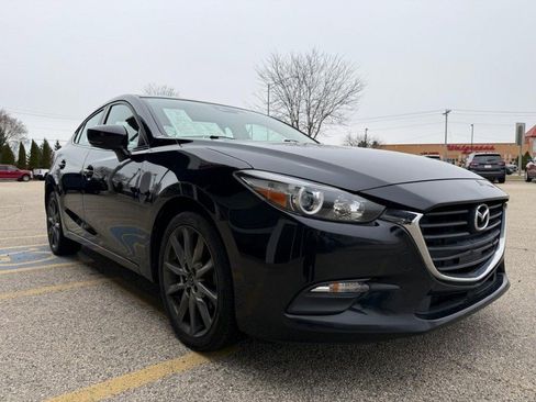 Used 2018 MAZDA MAZDA3 Touring image 6