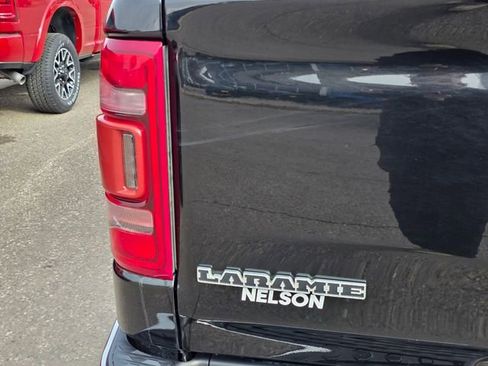 Used 2019 RAM 1500 Laramie image 13