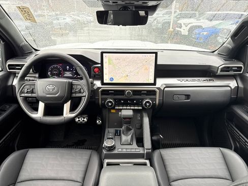 Certified 2025 Toyota Tacoma TRD Sport image 12