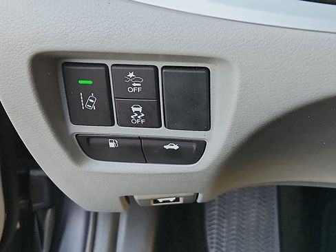 Certified 2018 Acura TLX V6 w/ Technology Package image 26