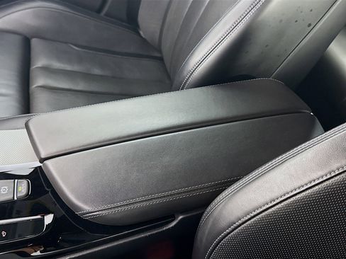 Used 2019 BMW M5 w/ Executive Package image 18