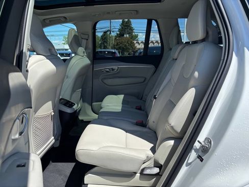 Certified 2024 Volvo XC90 B5 Core w/ Climate Package AWD/4WD image 20