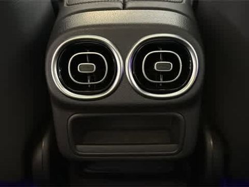 Certified 2026 Mercedes-Benz GLC 300 4MATIC image 27