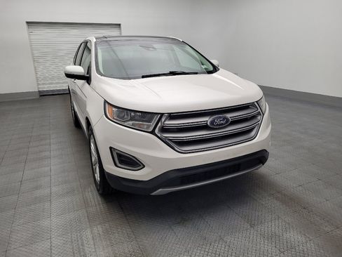 Used 2018 Ford Edge Titanium w/ Equipment Group 301A image 14