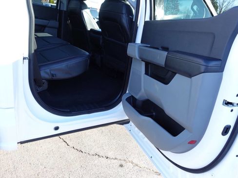 Used 2023 Ford F250 XLT image 25