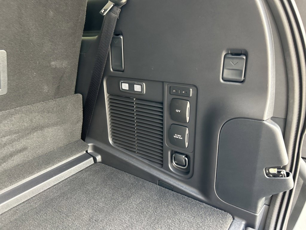 Used 2025 Ford Expedition Platinum AWD/4WD image 50