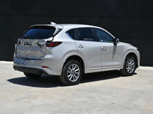 Used 2025 MAZDA CX-5 AWD 2.5 S w/ Preferred Package image 4