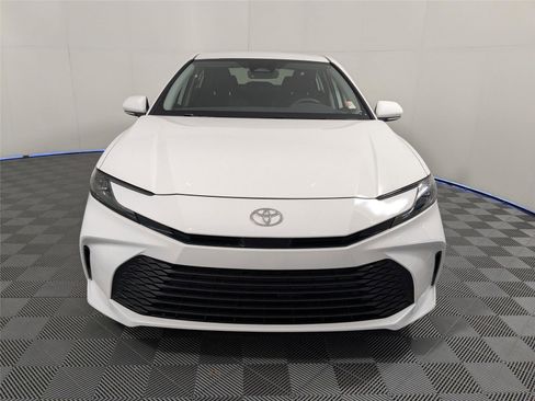 Certified 2025 Toyota Camry LE image 3
