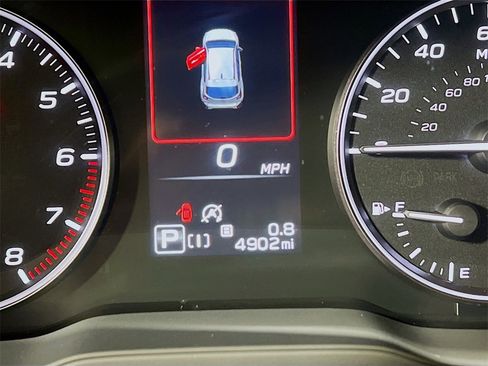 Certified 2025 Subaru Crosstrek 2.5i Limited w/ Popular Package #3A image 12