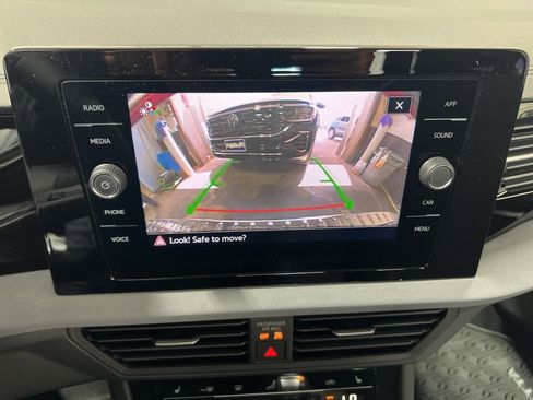 New 2025 Volkswagen Jetta SE image 19