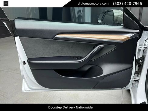 Used 2022 Tesla Model 3 Performance image 22
