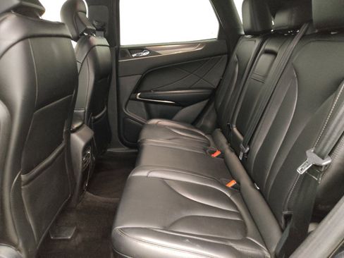 Used 2017 Lincoln MKC Premiere FWD image 18