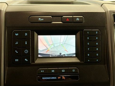 Used 2018 Ford F150 XLT image 11