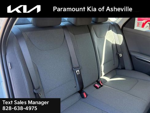 New 2025 Kia K4 LXS image 20