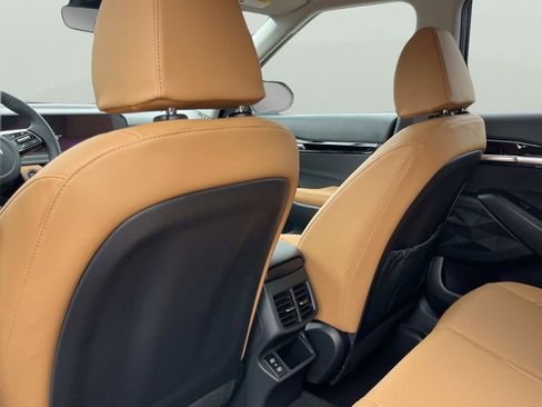 New 2026 Kia Seltos EX image 21