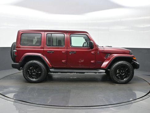 Used 2021 Jeep Wrangler Unlimited Sahara AWD/4WD image 10