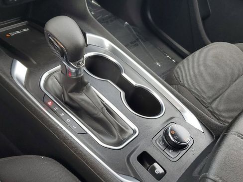 Used 2022 Chevrolet Traverse LT w/ LPO, 'HIT The Road' Package image 25