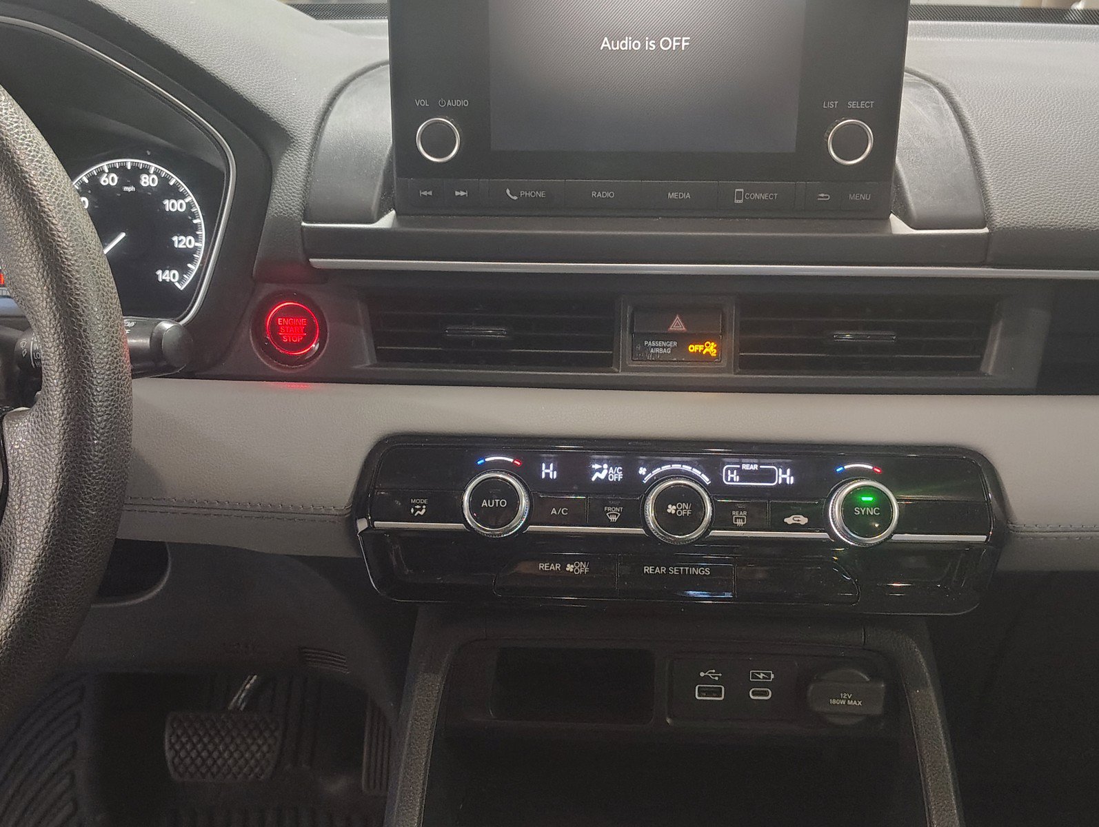 Used 2023 Honda Pilot LX image 16