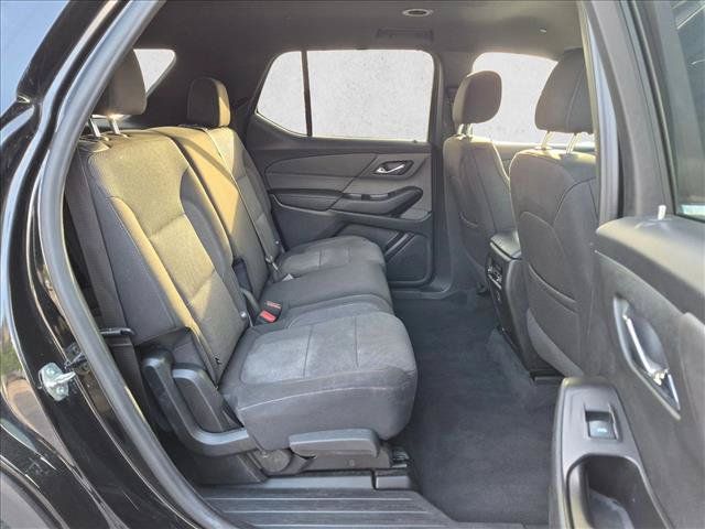 Certified 2023 Chevrolet Traverse LT FWD image 20
