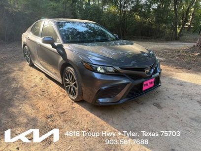 Used 2023 Toyota Camry SE w/ Cold Weather Package