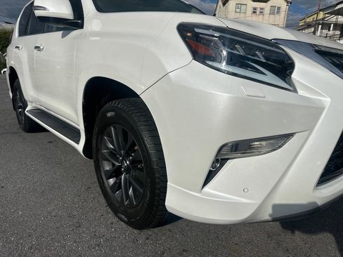 Used 2020 Lexus GX 460 Premium w/ Premium Package AWD/4WD image 12