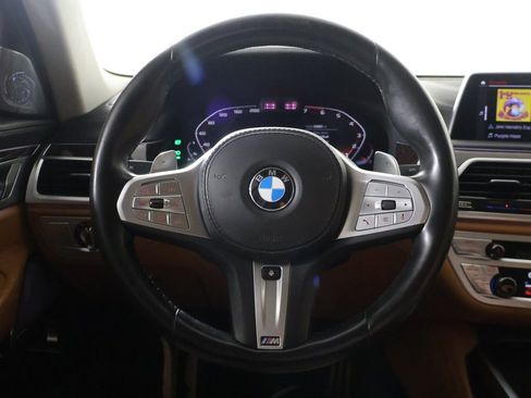 Used 2020 BMW M760i xDrive w/ Luxury Rear Seating Package AWD/4WD image 45