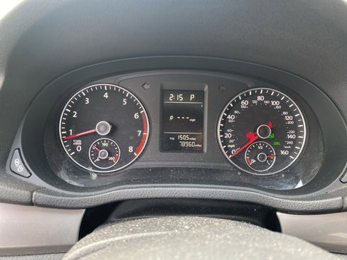 Used 2014 Volkswagen Passat 1.8T S image 19