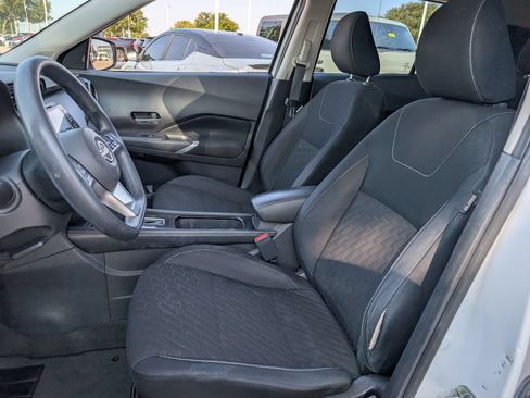 Used 2022 Nissan Kicks SV FWD image 26
