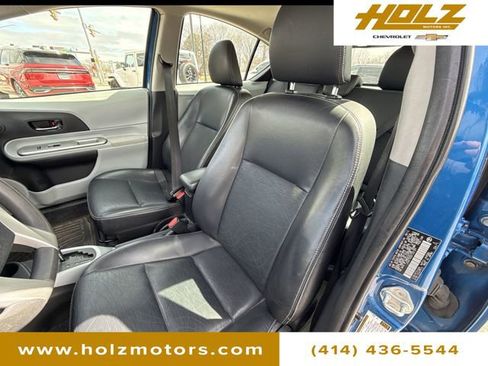 Used 2012 Toyota Prius C Four FWD image 33