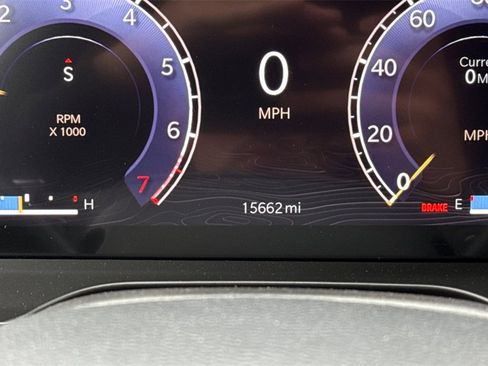 Used 2022 Jeep Grand Cherokee Altitude image 37