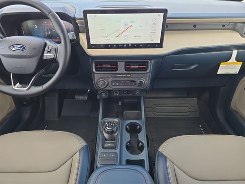 New 2025 Ford Maverick Lariat w/ 4K Tow Package image 9